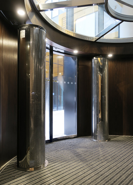 Электрическая тепловая завеса ТЕПЛОМАШ 600 Колонна Бриллиант КЭВ-54П6046E нерж.